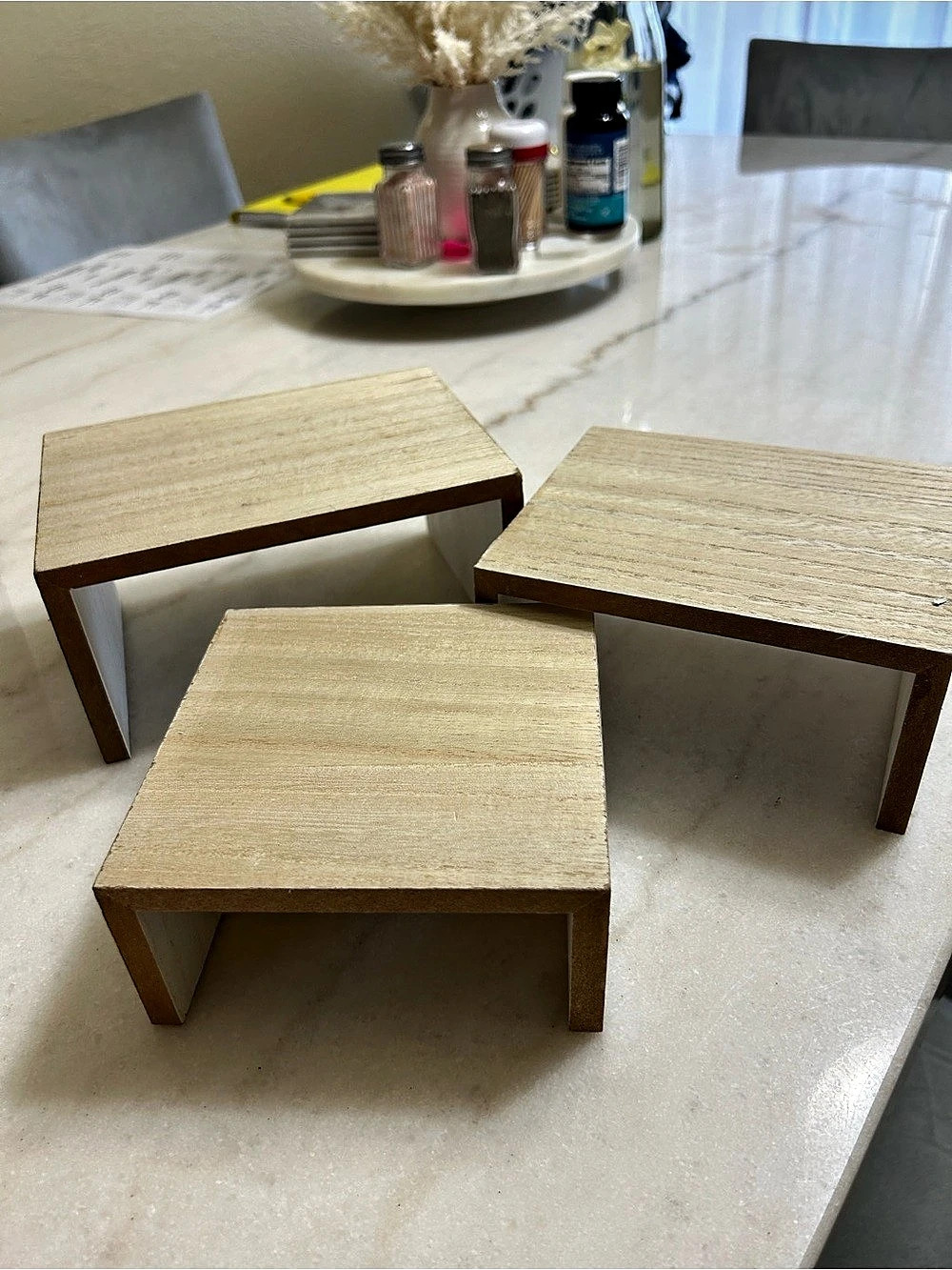 Set of 3 Nesting Tables in Brown & Beige